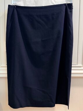 Ann Taylor Classic Navy Straight Skirt - Size 8